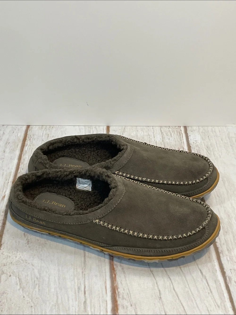 L.L. Bean Mens 10 Suede Slippers Grey Shearling Slip-On Loafers Low Back Cozy